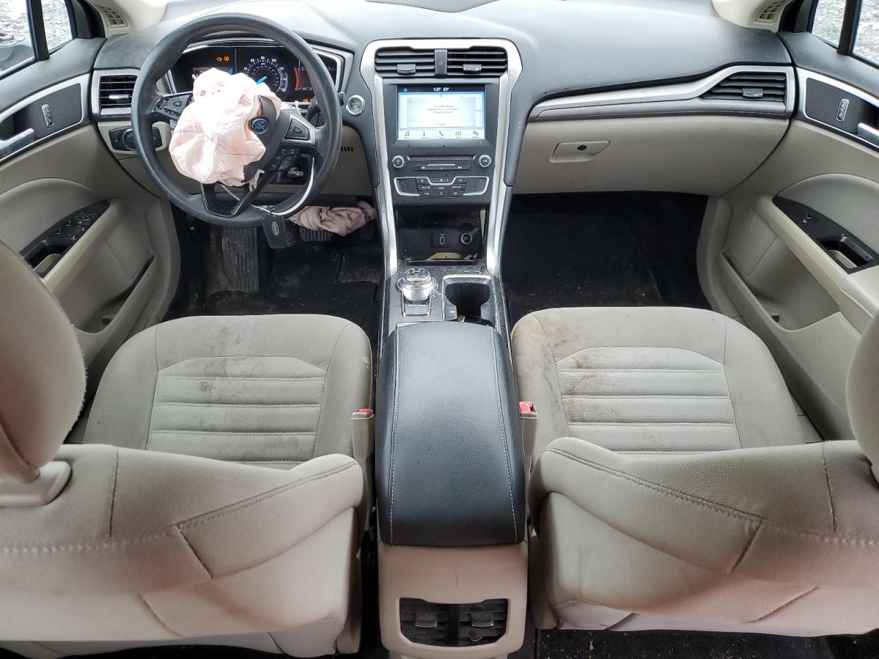 2017 Ford Fusion Se VIN: 3FA6P0H70HR410824 Lot: 89739935