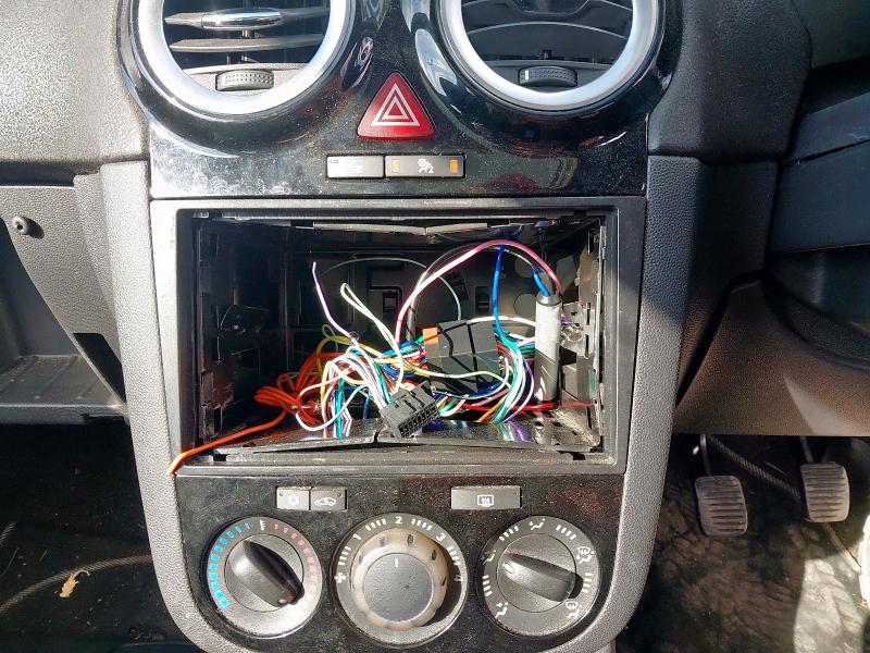 2011 VAUXHALL CORSA SXI AC 