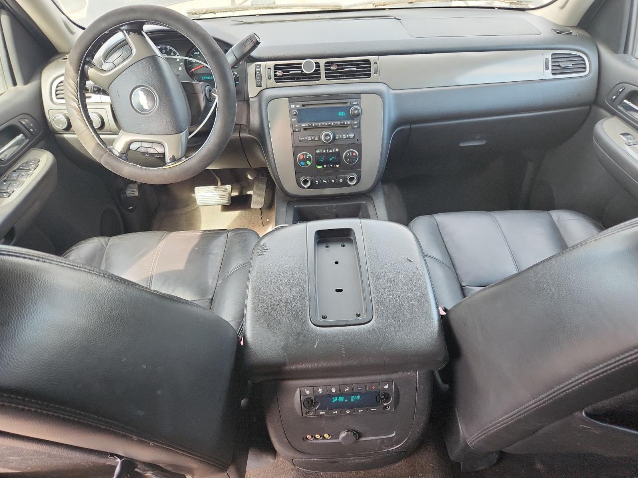 2008 Chevrolet Suburban K1500 Ls VIN: 3GNFK163X8G240862 Lot: 86272575