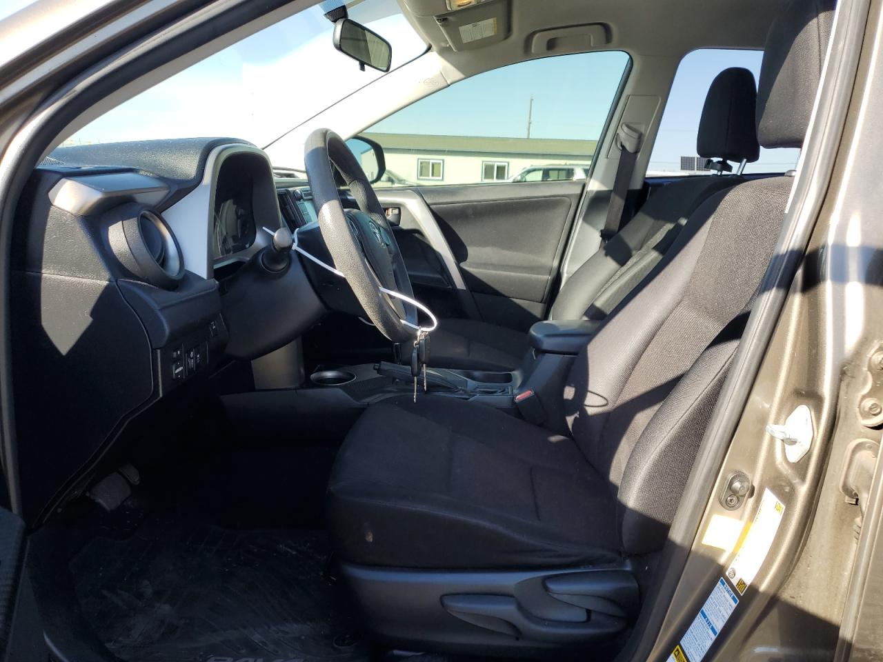 2015 Toyota Rav4 Le VIN: JTMBFREV9FD125919 Lot: 85890815