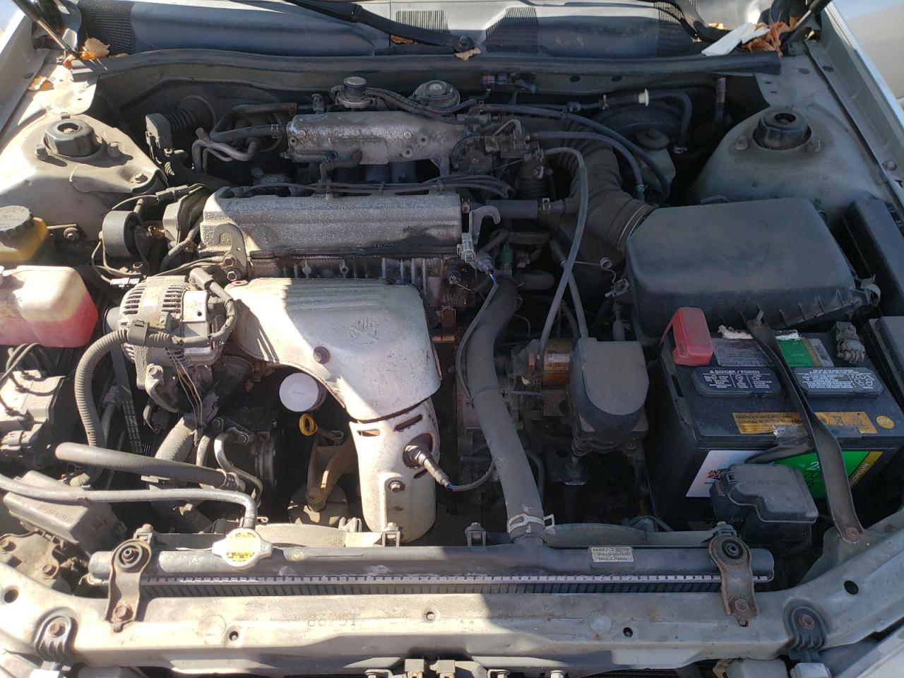 2001 Toyota Camry Ce VIN: JT2BG22KX10598722 Lot: 84900455