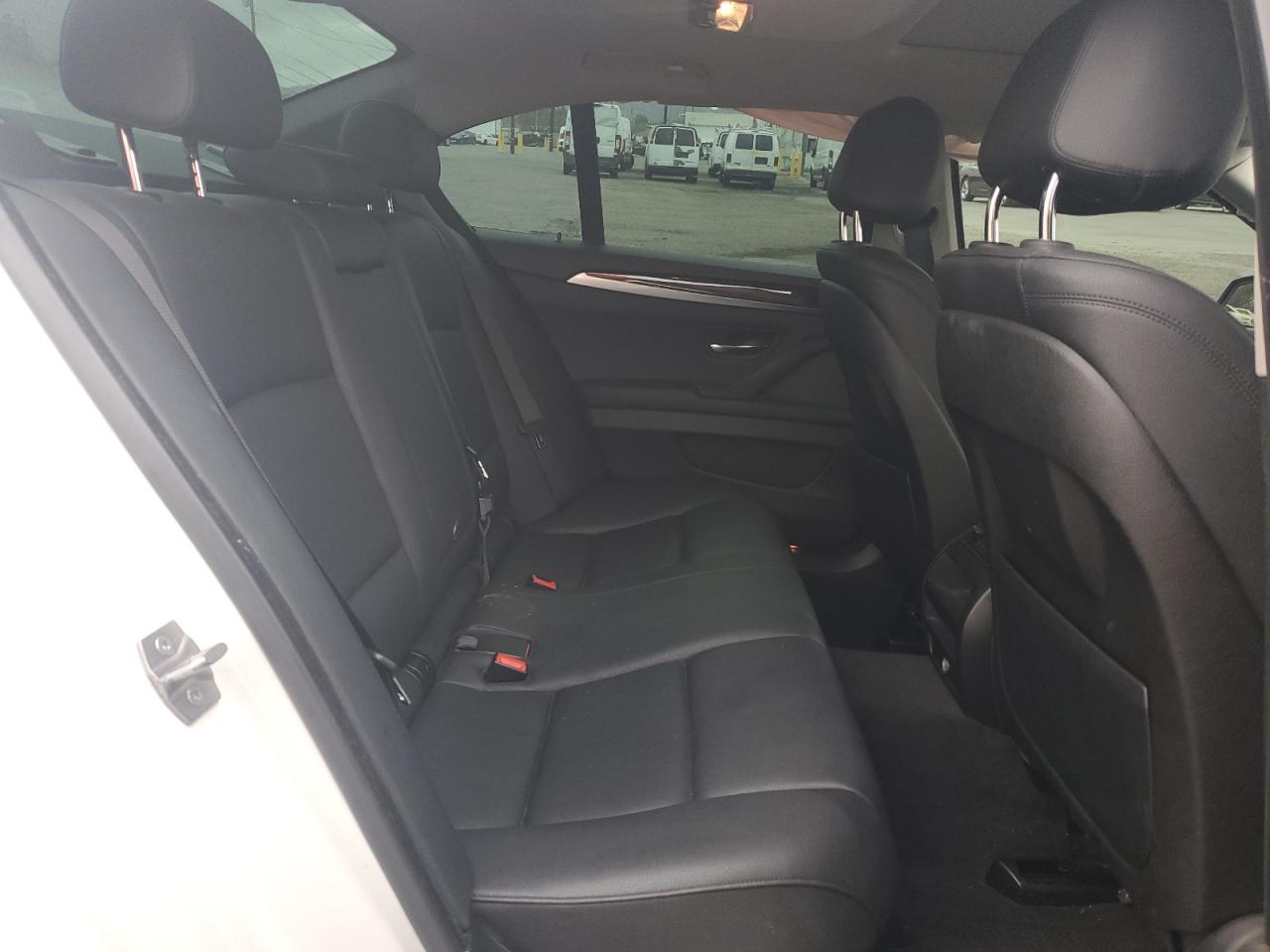 2015 BMW 528 I VIN: WBA5A5C57FD516698 Lot: 82451385