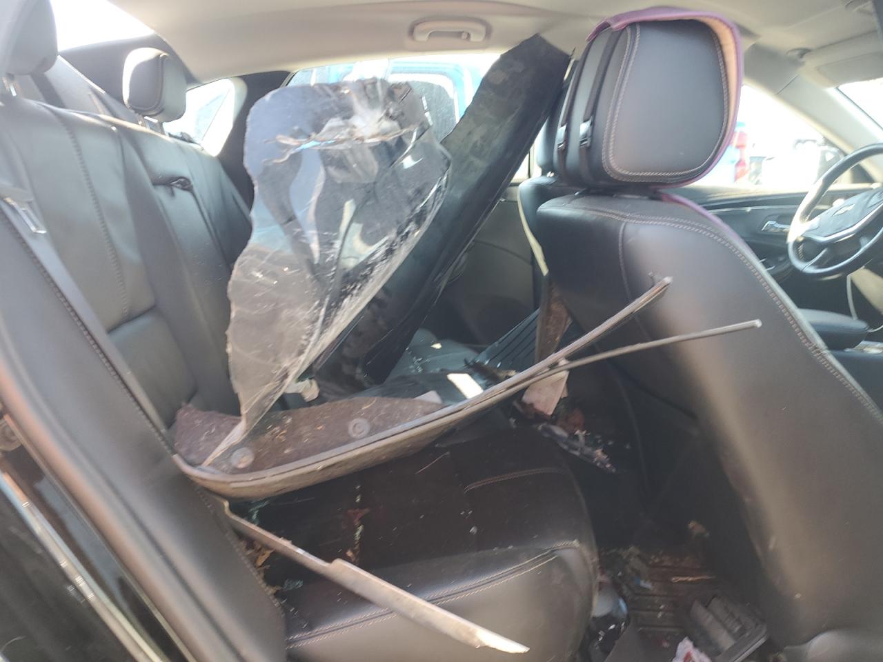 2018 Chevrolet Impala Lt VIN: 2G1105S3XJ9123801 Lot: 84521405