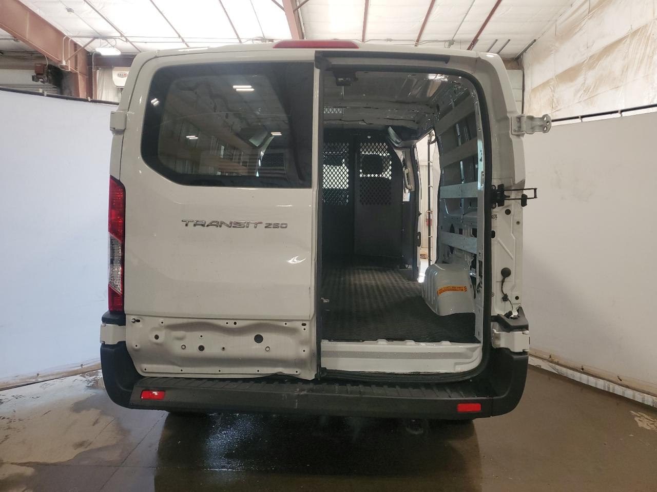 2024 Ford Transit T-250 VIN: 1FTBR1Y88RKB03490 Lot: 84640885