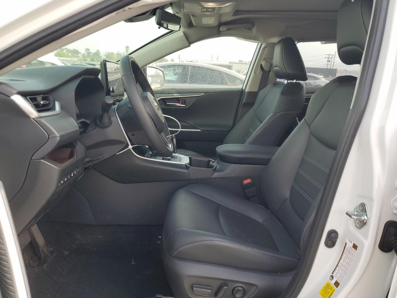 2025 Toyota Rav4 Limited VIN: JTMD6RFV4SJ072050 Lot: 82342745