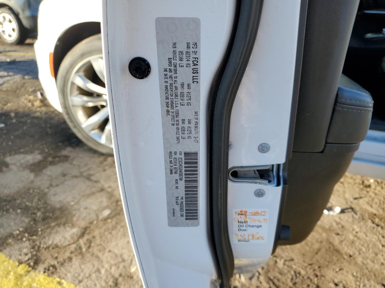 2017 Chrysler 300C VIN: 2C3CCAEG2HH586700 Lot: 85312975