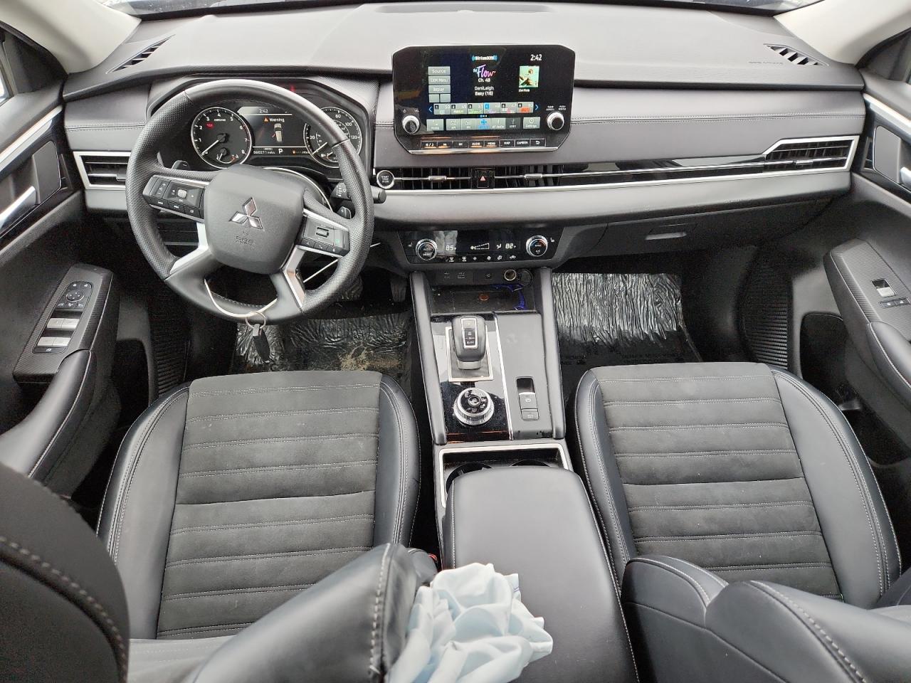 2024 Mitsubishi Outlander Se VIN: JA4J3VA84RZ023233 Lot: 86773665