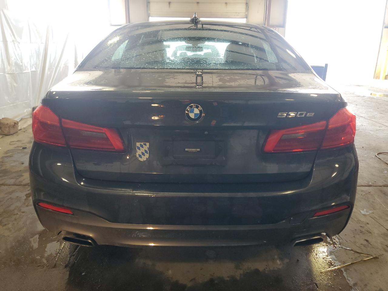 2018 BMW 530Xe VIN: WBAJB1C53JB084135 Lot: 84440565