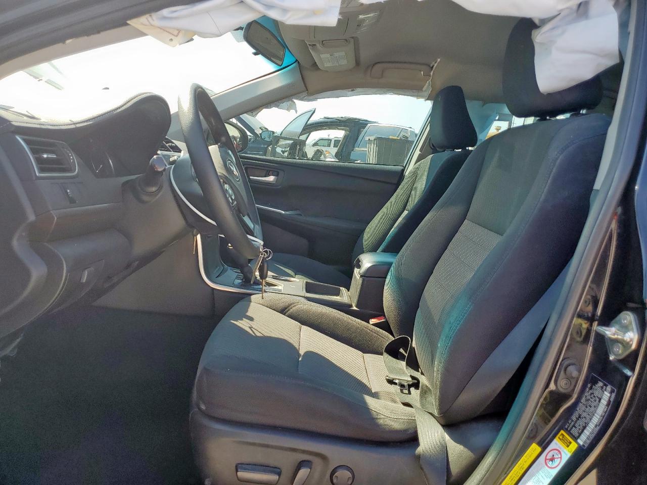2016 Toyota Camry Le VIN: 4T4BF1FK7GR565372 Lot: 81940875