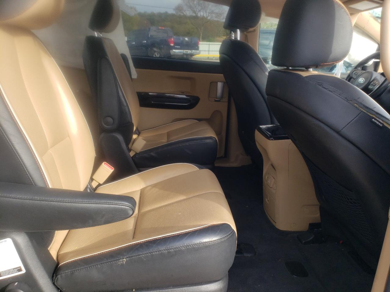 2018 Kia Sedona Ex VIN: KNDMC5C1XJ6423628 Lot: 90980445