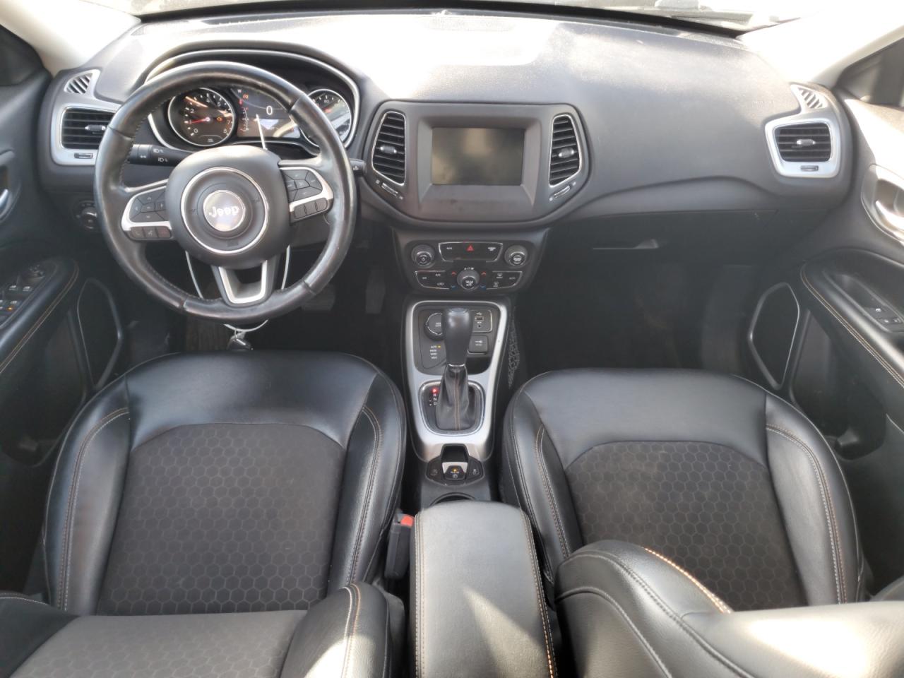 2018 Jeep Compass Latitude VIN: 3C4NJDBB9JT155014 Lot: 87459315