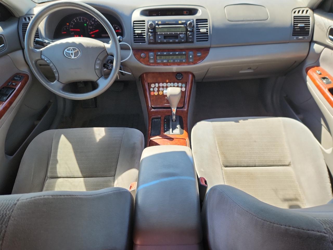 2005 Toyota Camry Le VIN: 4T1BE32K05U381807 Lot: 84812355