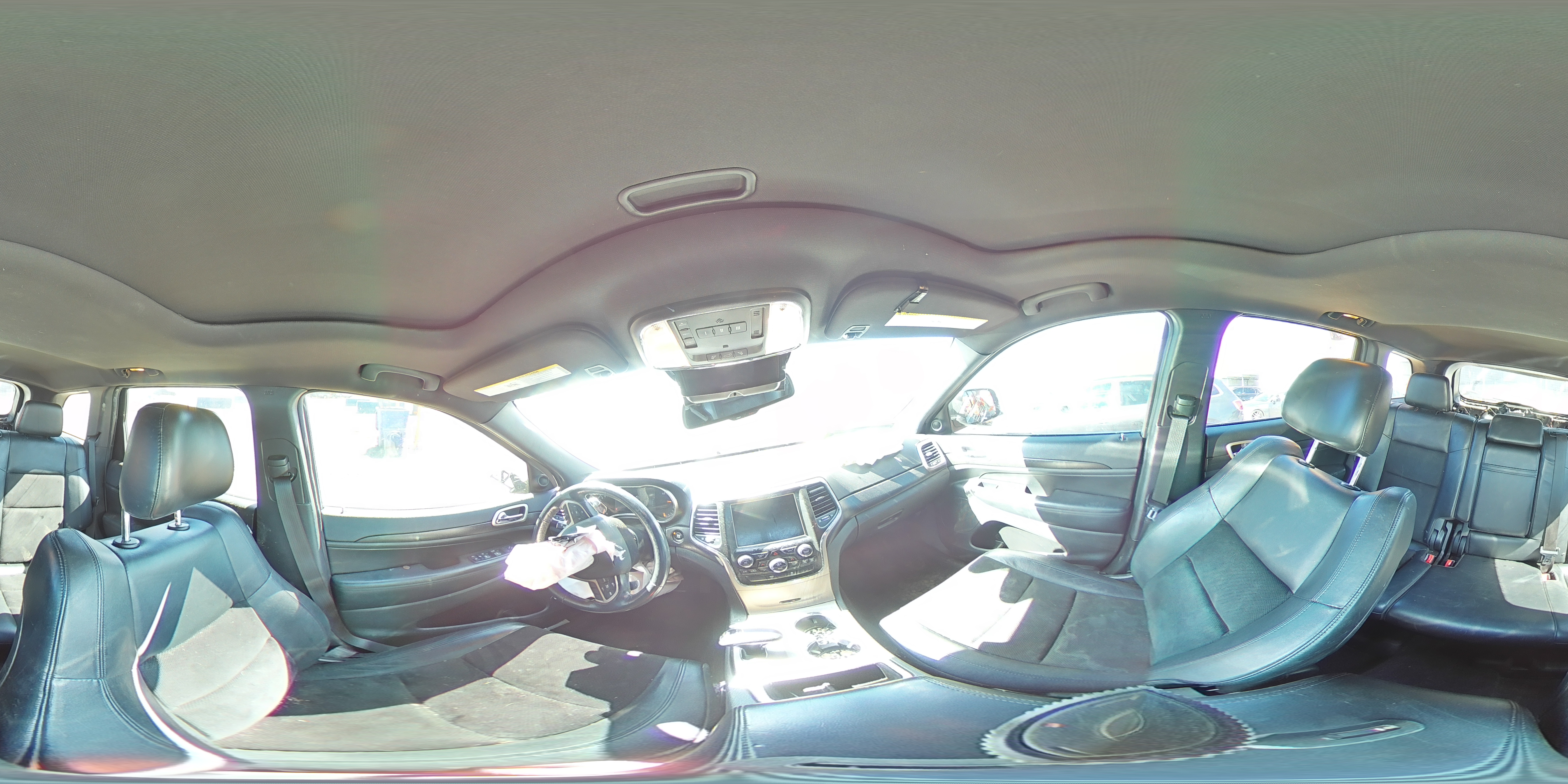 2015 Jeep Grand Cherokee Laredo VIN: 1C4RJFAGXFC768347 Lot: 84735065