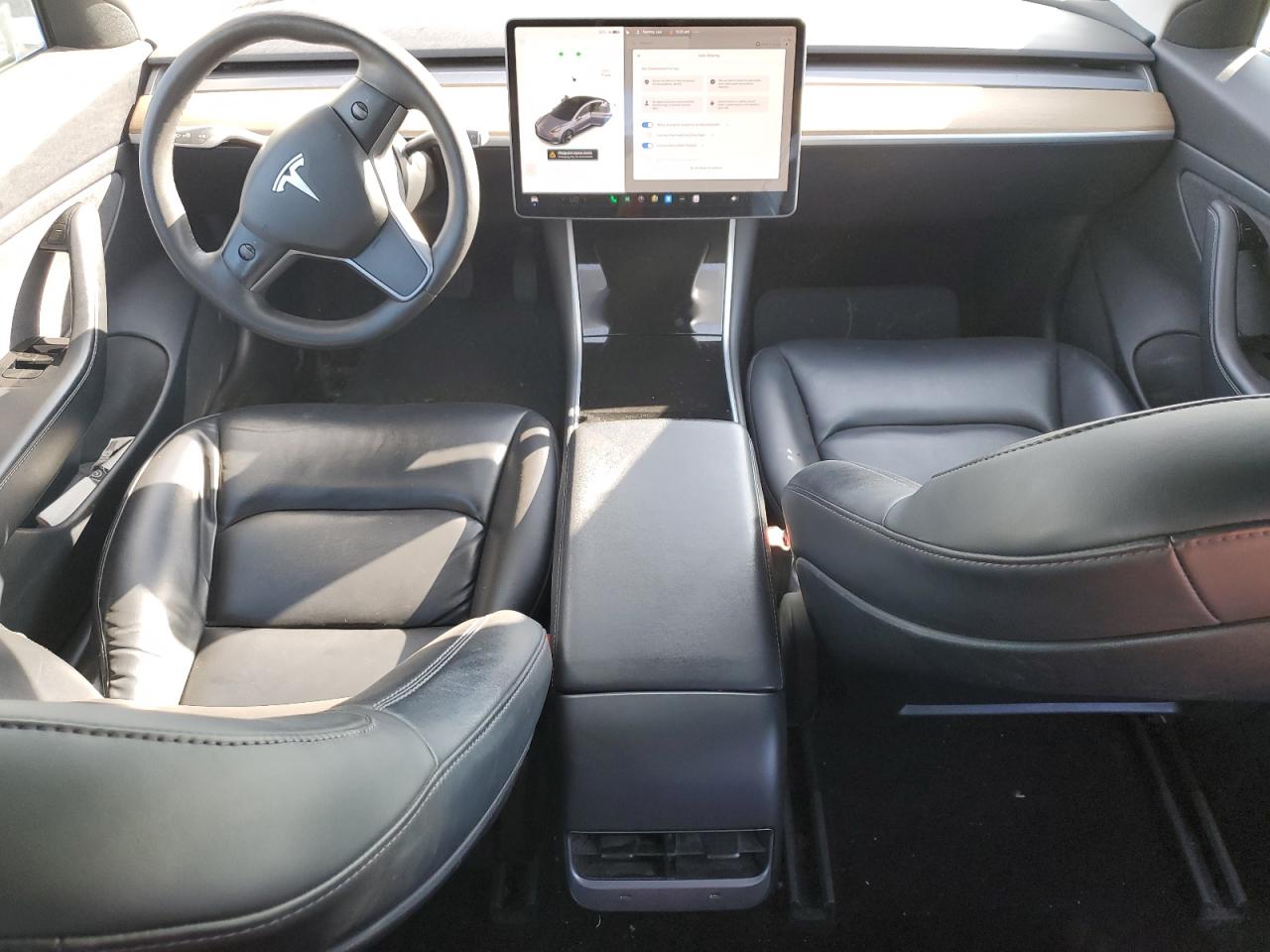 2020 Tesla Model 3 VIN: 5YJ3E1EAXLF784876 Lot: 90218205