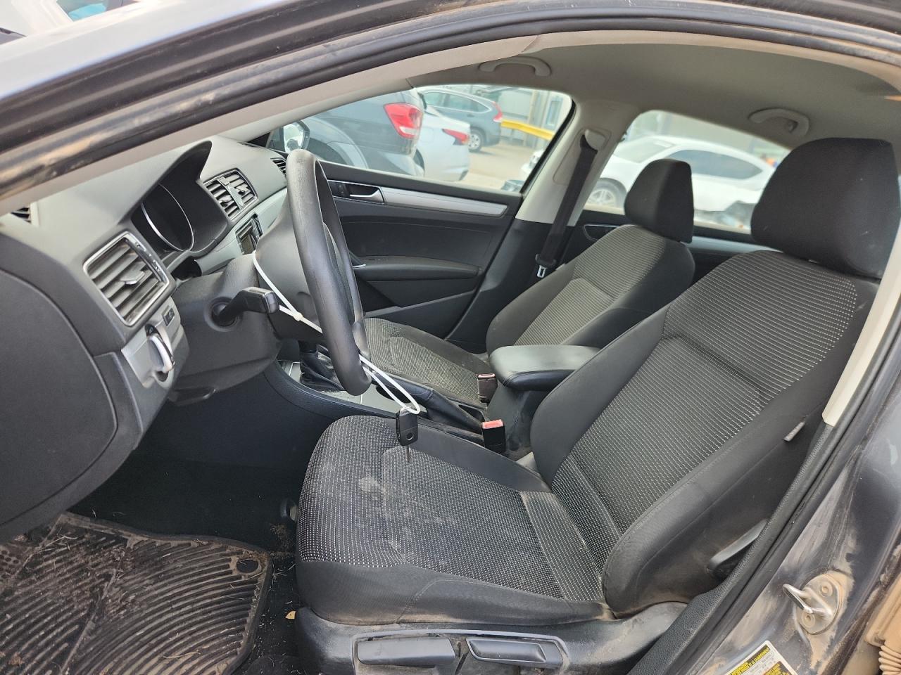 2016 Volkswagen Passat S VIN: 1VWAS7A36GC013289 Lot: 71439215