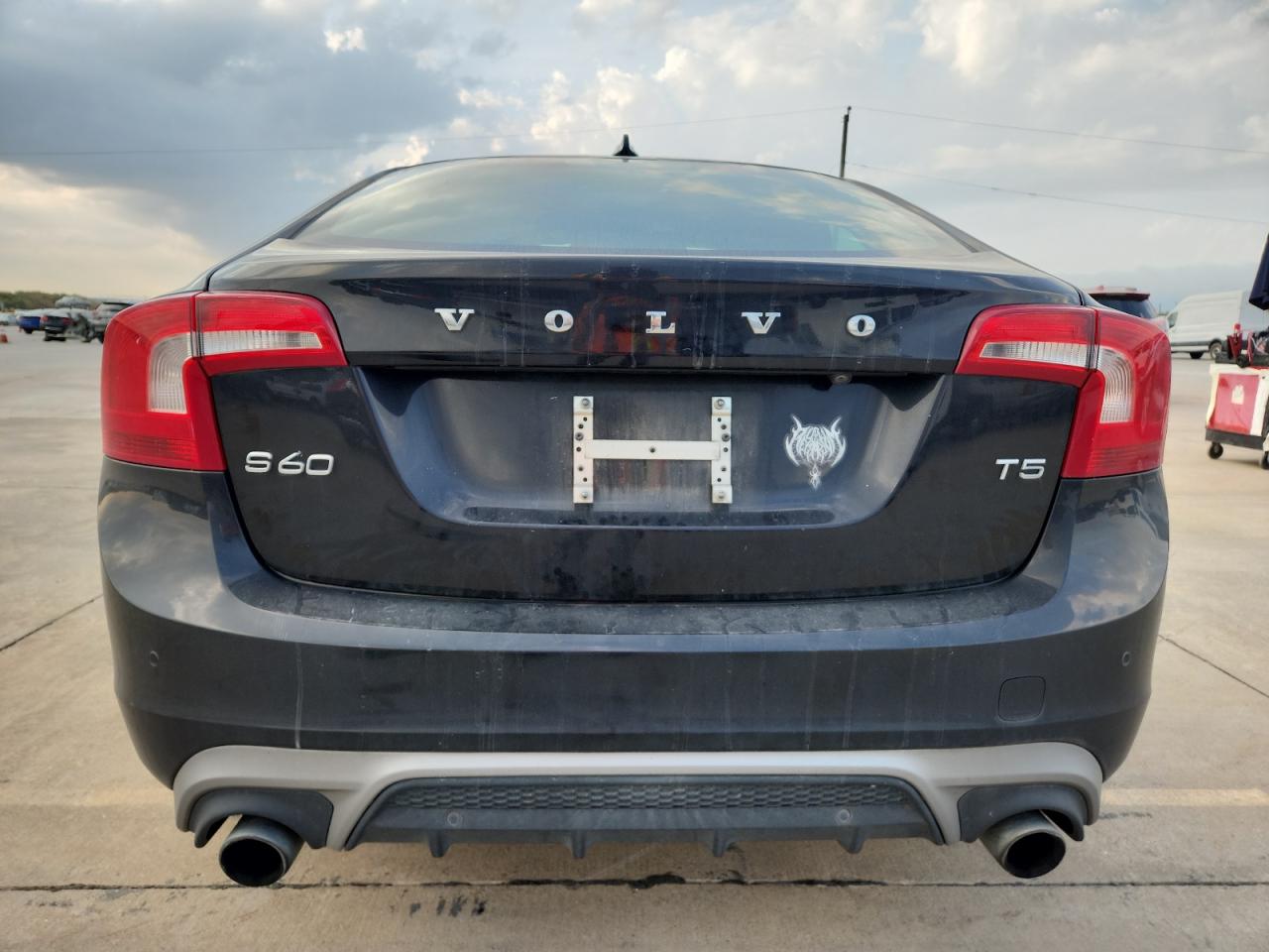 2017 Volvo S60 VIN: YV126MFL9H2439756 Lot: 82710215