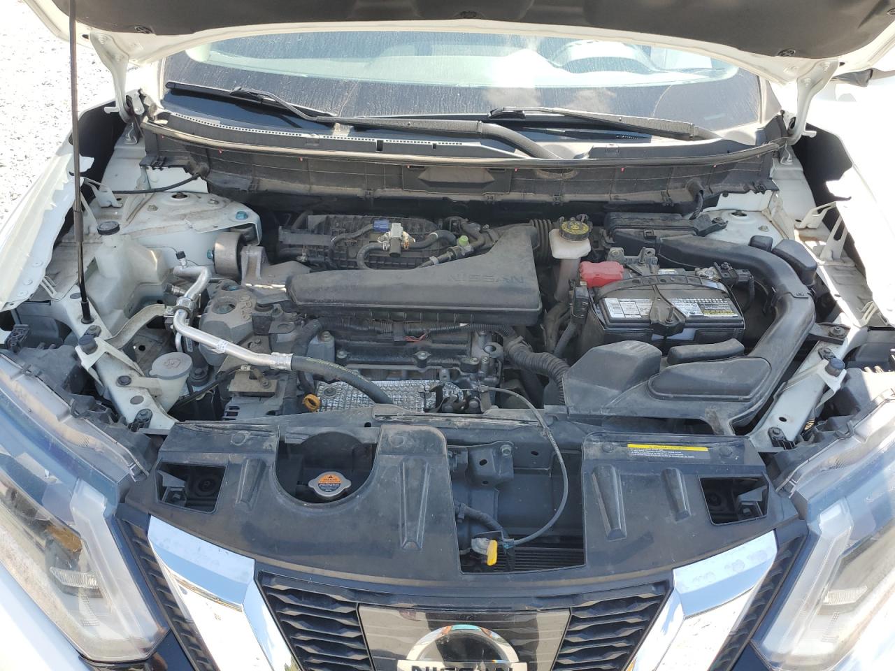 2017 Nissan Rogue S VIN: KNMAT2MV4HP600083 Lot: 84481485