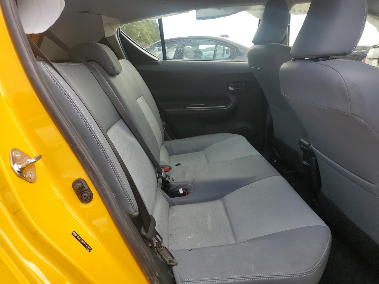 2015 Toyota Prius C VIN: JTDKDTB38F1107581 Lot: 86124655