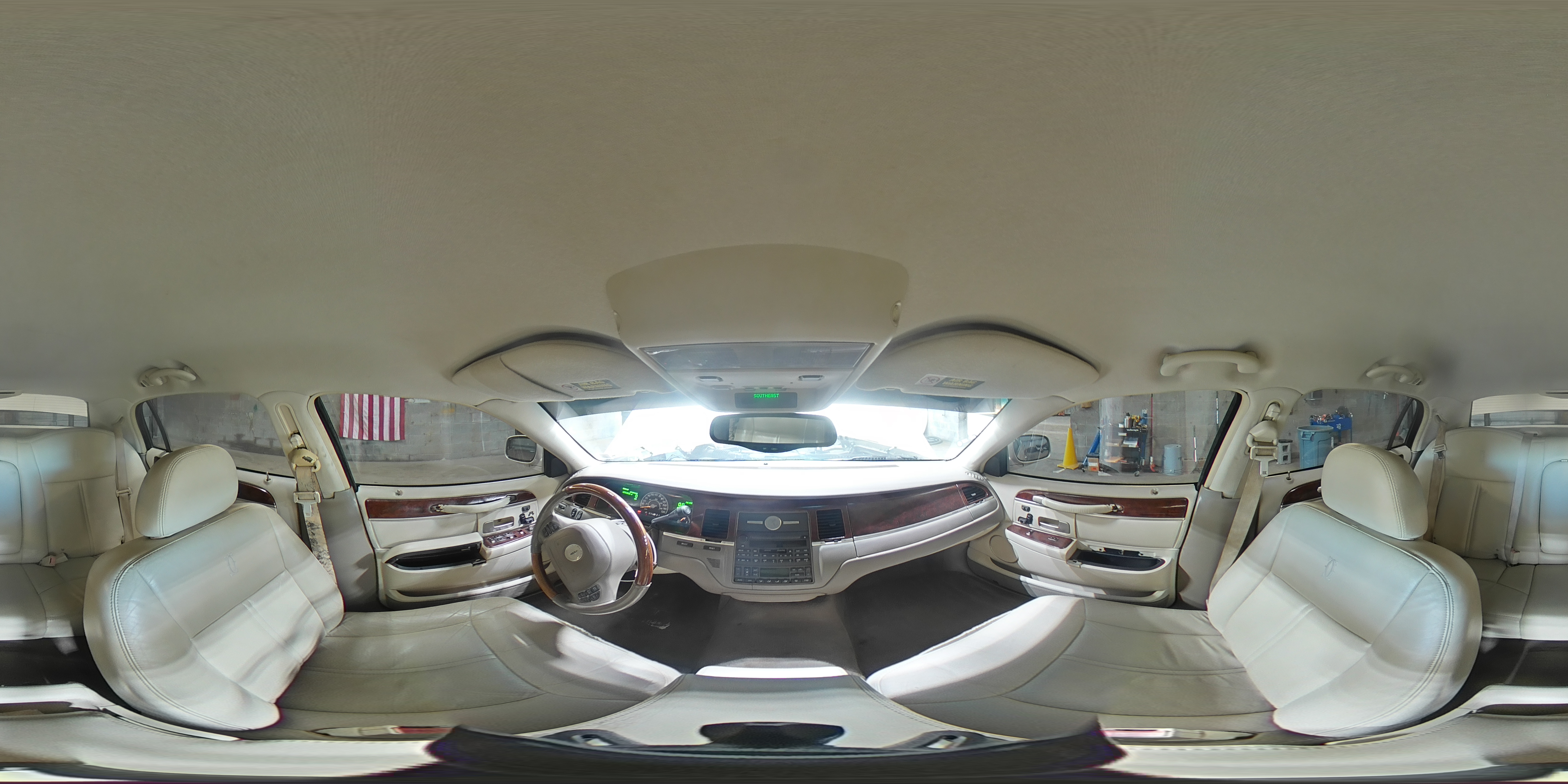 2003 Lincoln Town Car Cartier VIN: 1LNHM83W73Y637054 Lot: 86083635