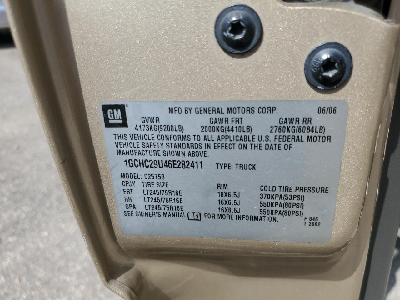 2006 Chevrolet Silverado C2500 Heavy Duty VIN: 1GCHC29U46E282411 Lot: 84884375