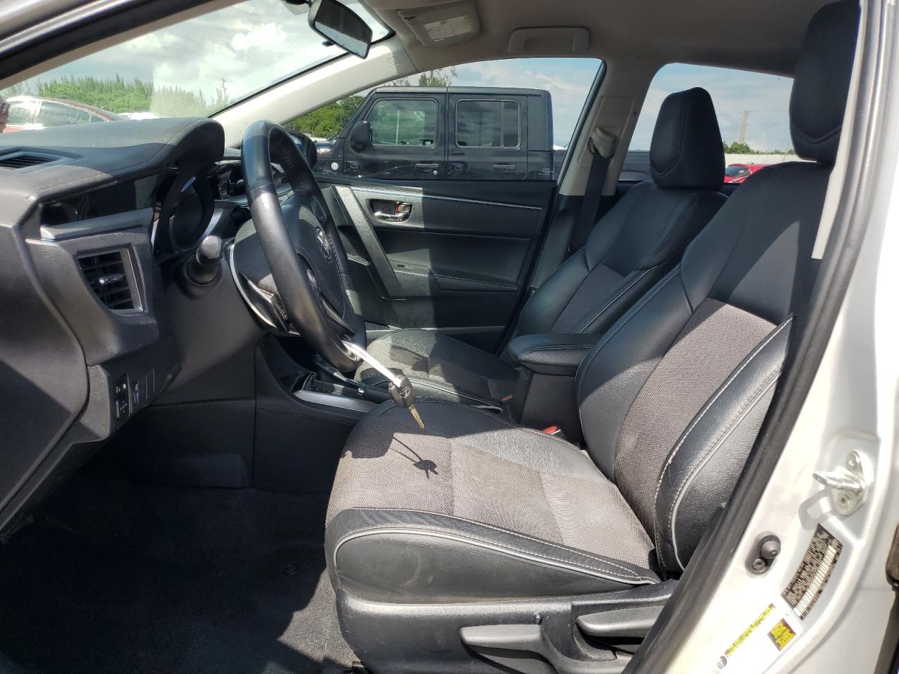 2015 Toyota Corolla L VIN: 2T1BURHE3FC387885 Lot: 84925055