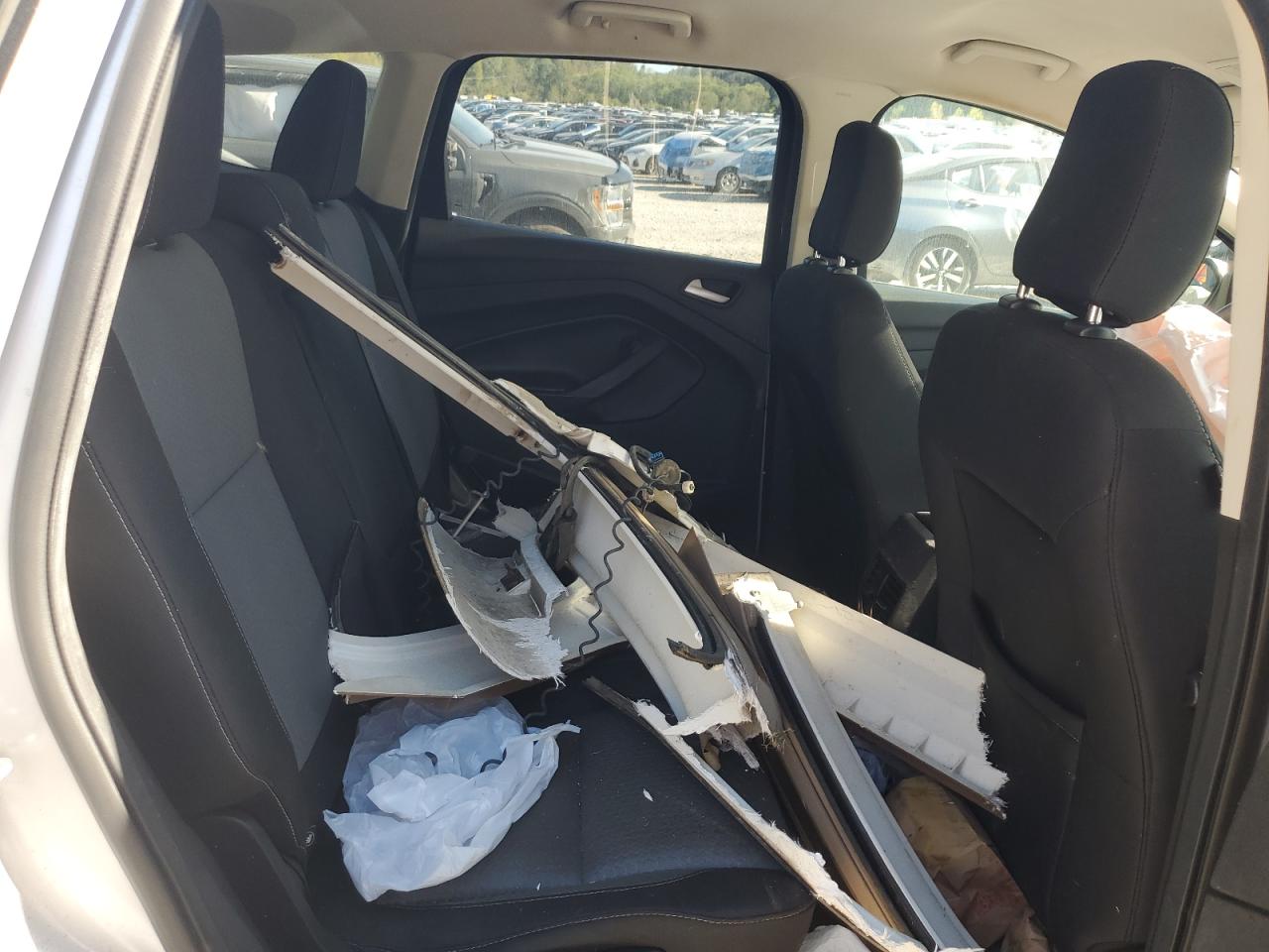 2019 Ford Escape Se VIN: 1FMCU0GD2KUC50079 Lot: 84970115