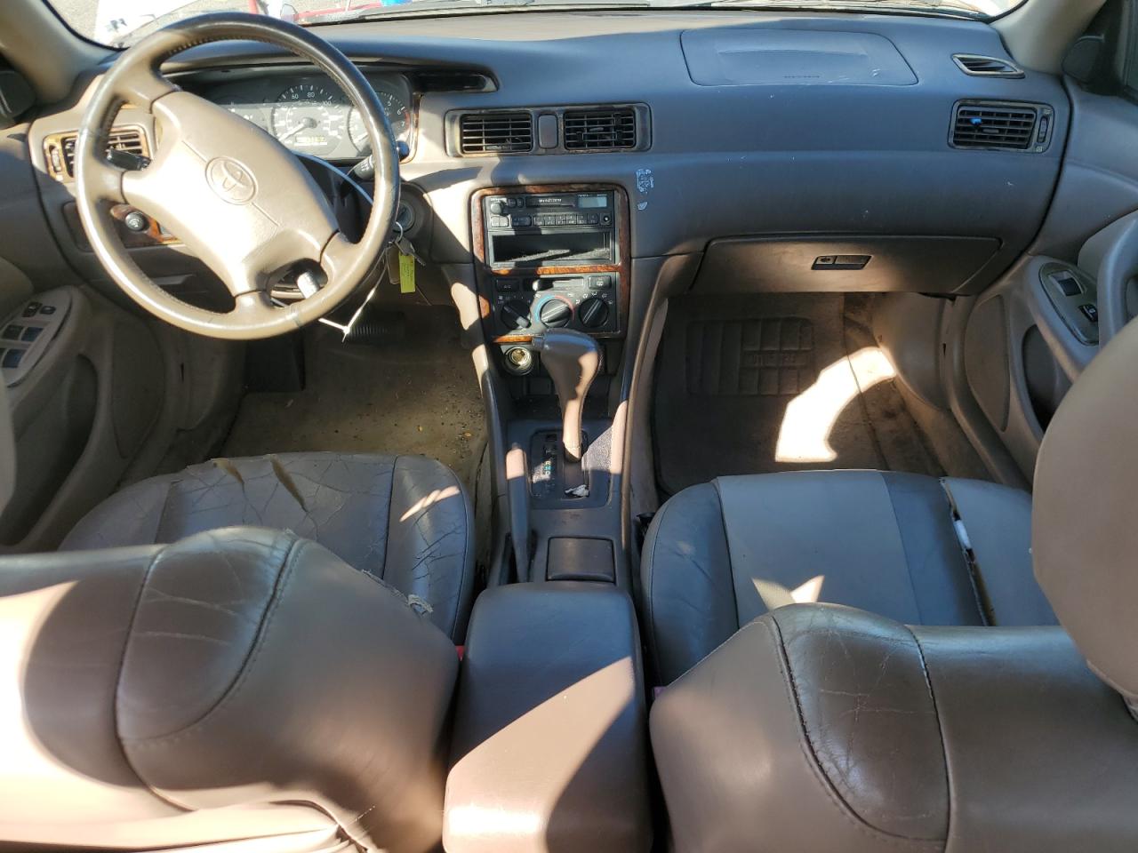 1997 Toyota Camry Ce VIN: 4T1BF22K8VU008229 Lot: 84987125