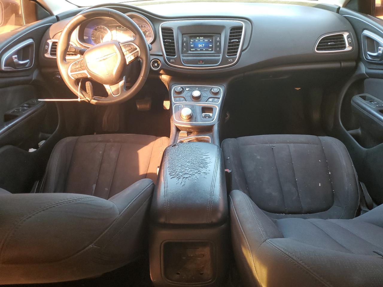 2015 Chrysler 200 Limited VIN: 1C3CCCAB9FN584050 Lot: 82318805