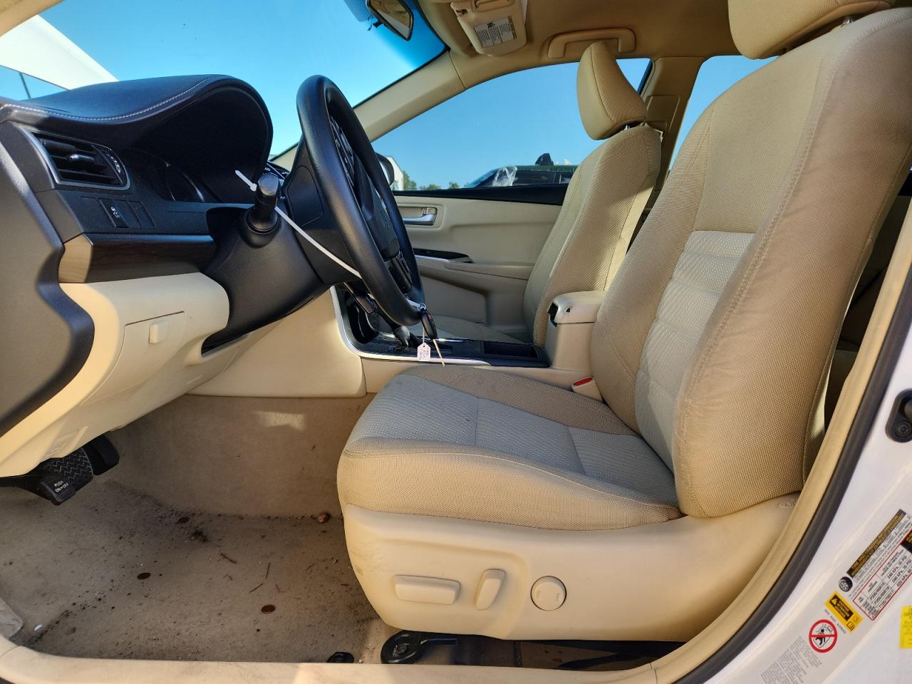 2017 Toyota Camry Le VIN: 4T1BF1FKXHU728723 Lot: 81953635