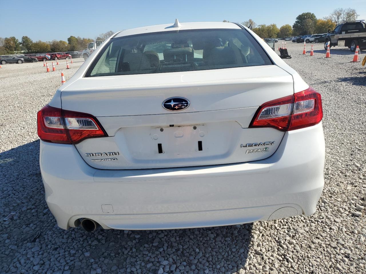 2017 Subaru Legacy 2.5I Limited VIN: 4S3BNAK65H3041123 Lot: 90242935