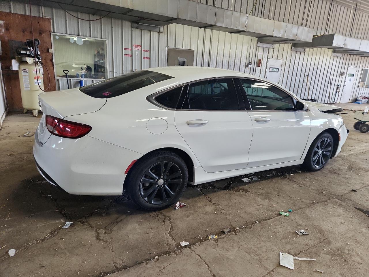 2016 Chrysler 200 Limited white null gas 1C3CCCAB6GN177398 photo #4