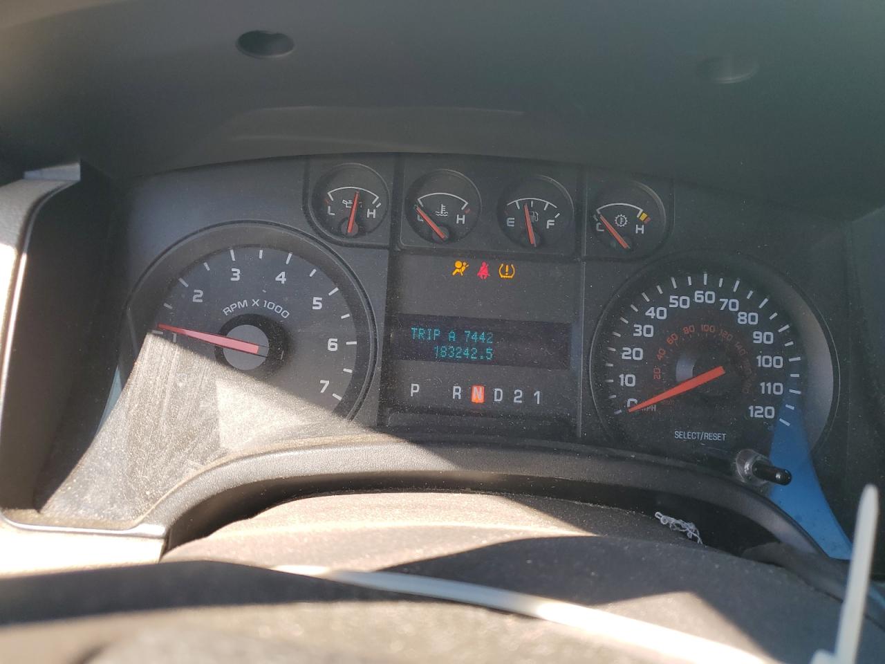 2010 Ford F150 VIN: 1FTMF1CW4AKB85083 Lot: 86429715