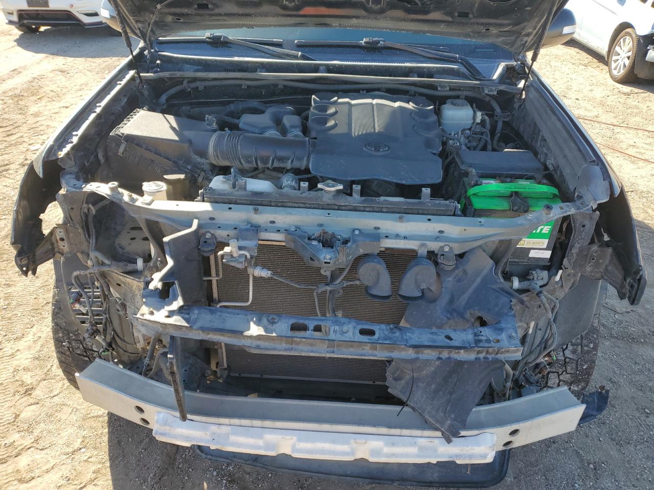 2011 Toyota 4Runner Sr5 VIN: JTEBU5JR5B5055830 Lot: 85388105