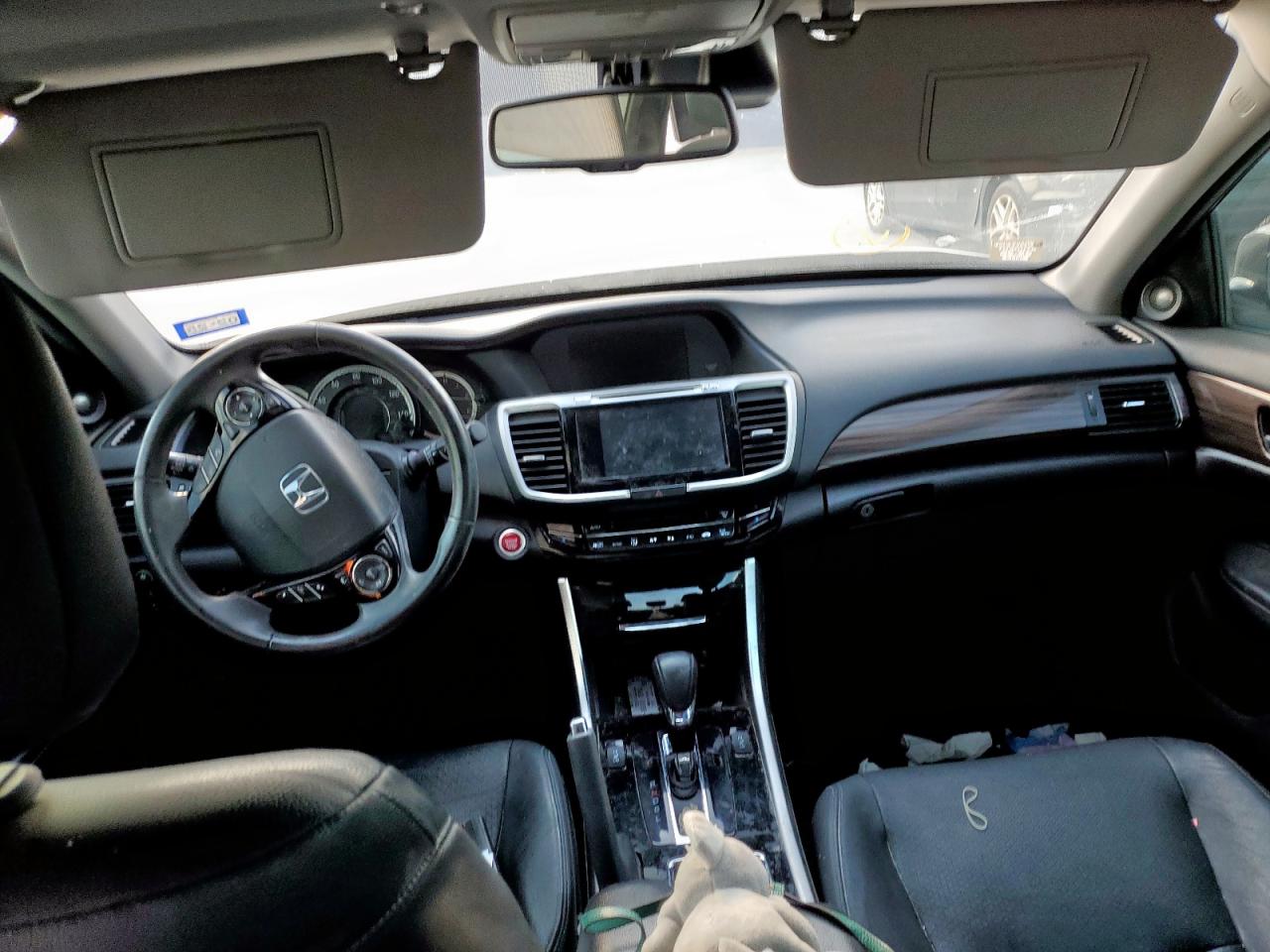 2017 Honda Accord Exl VIN: 1HGCR2F96HA234462 Lot: 85518125