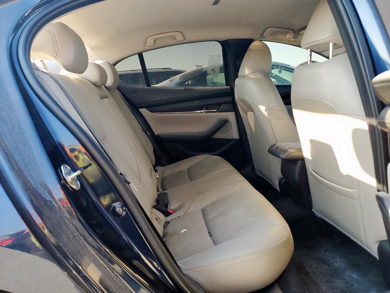 2019 Mazda 3 Select VIN: JM1BPAAL9K1123179 Lot: 85134715