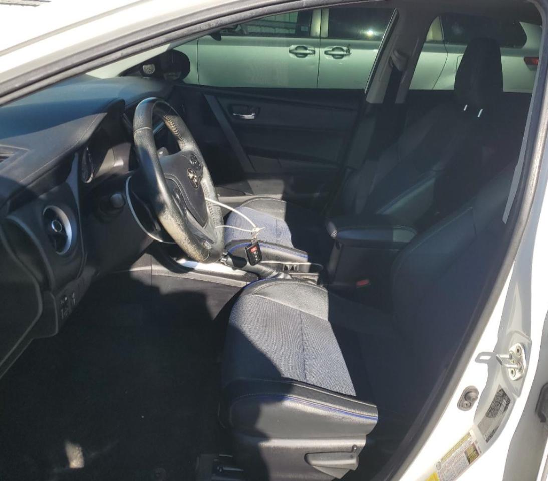 2019 Toyota Corolla L VIN: 2T1BURHE2KC196243 Lot: 85357185