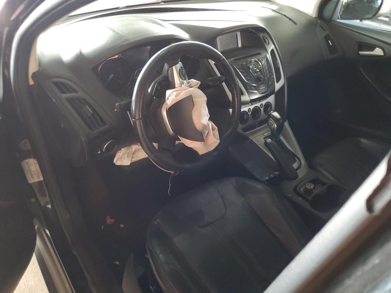 2014 Ford Focus Se VIN: 1FADP3K26EL414053 Lot: 82444575