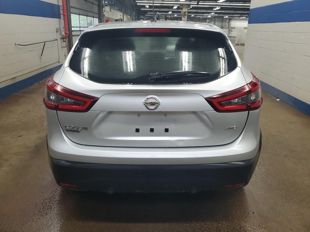 2022 Nissan Rogue Sport S VIN: JN1BJ1AW9NW681295 Lot: 62808405