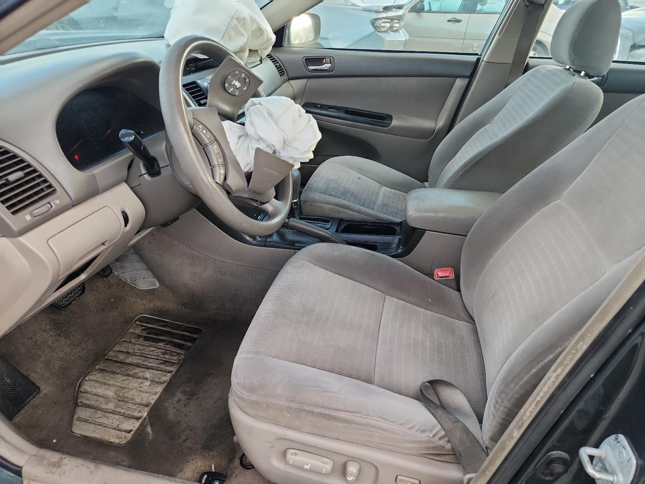 2005 Toyota Camry Le VIN: 4T1BE32K05U089333 Lot: 82367825