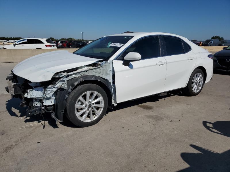 TOYOTA CAMRY LE 2024