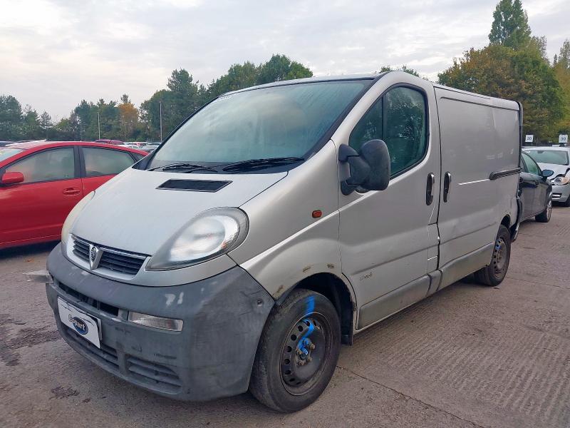2004 VAUXHALL VIVARO 2700 DTI SWB  for sale at Copart GLOUCESTER