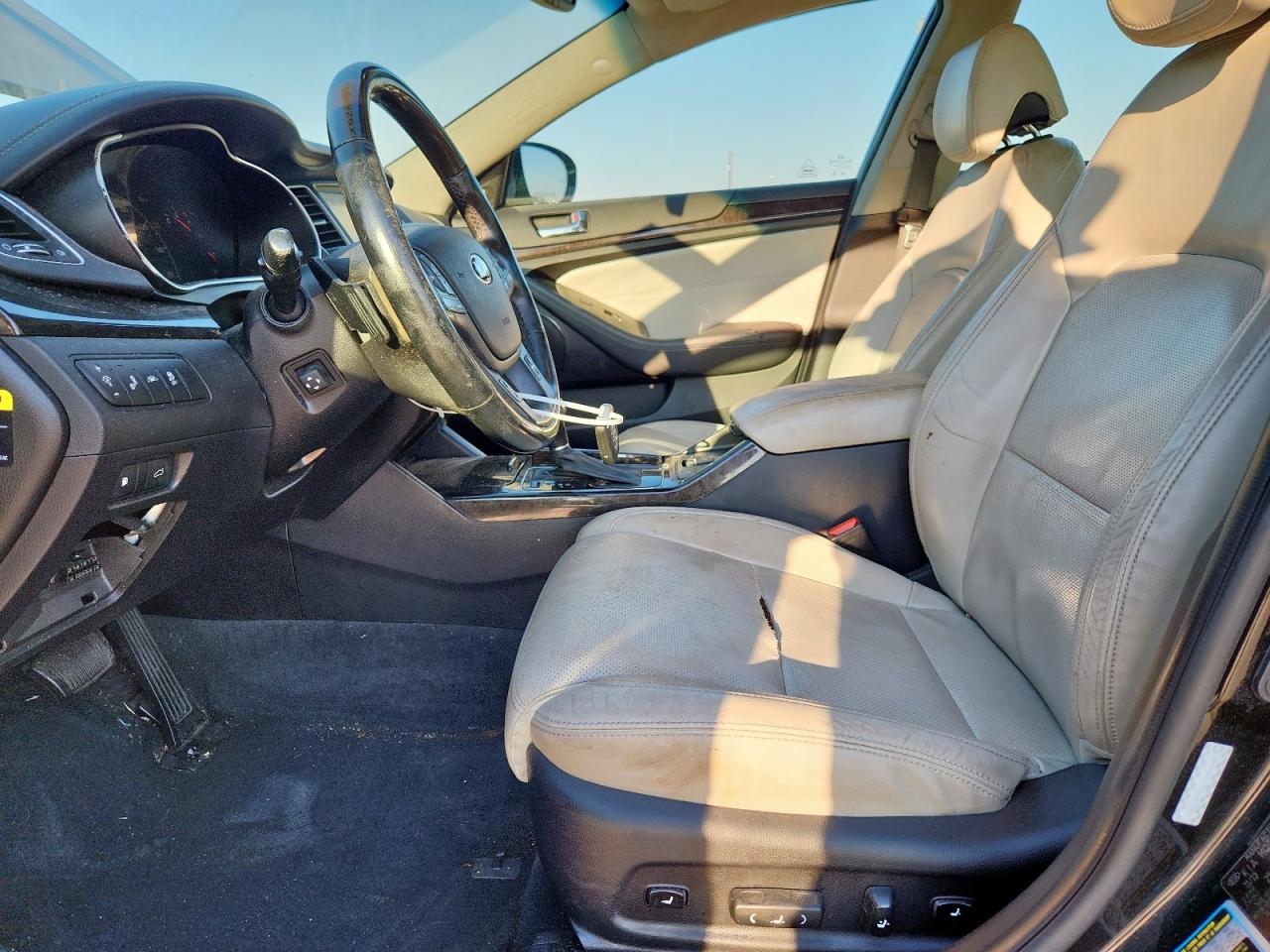 2014 Kia Cadenza Premium VIN: KNALN4D79E5148765 Lot: 84926745