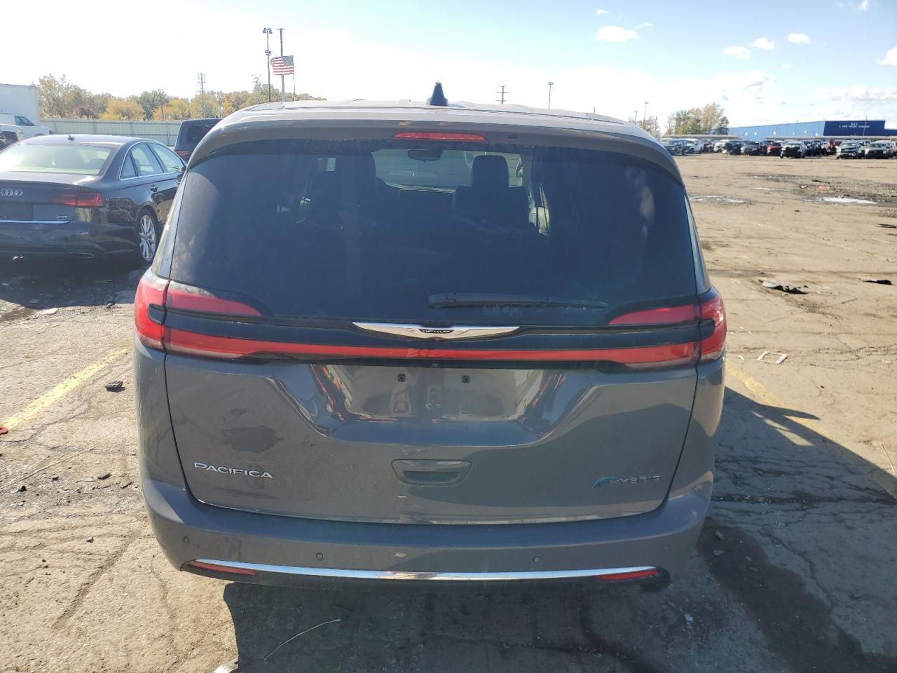 2023 Chrysler Pacifica Hybrid Touring L VIN: 2C4RC1L76PR614175 Lot: 87386235
