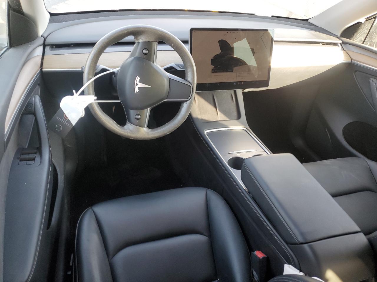 2023 Tesla Model Y VIN: 7SAYGDEE1PA027939 Lot: 87091205