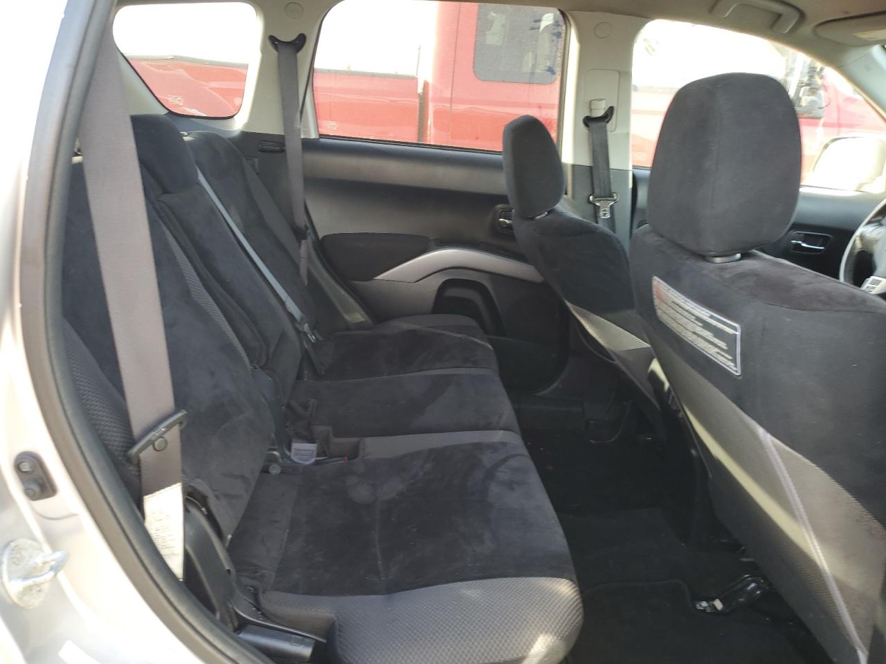 2010 Mitsubishi Outlander Es VIN: JA4AT2AW9AZ001617 Lot: 81854785