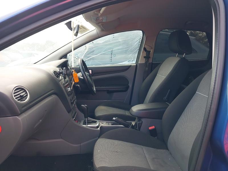 2010 FORD FOCUS 1.6 ZETEC 5DR AUTO