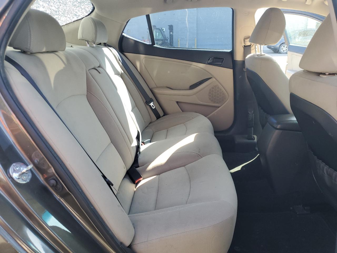 2014 Kia Optima Lx VIN: 5XXGM4A78EG266717 Lot: 84482165