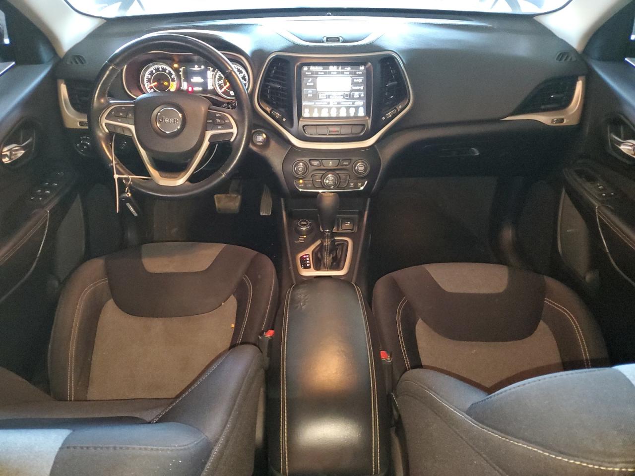 2014 Jeep Cherokee Latitude VIN: 1C4PJMCS3EW145439 Lot: 89907745