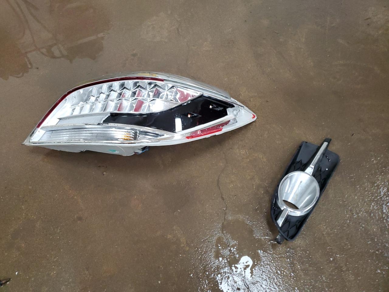 2011 Buick Lacrosse Cxl VIN: 1G4GC5ED2BF122921 Lot: 85358625