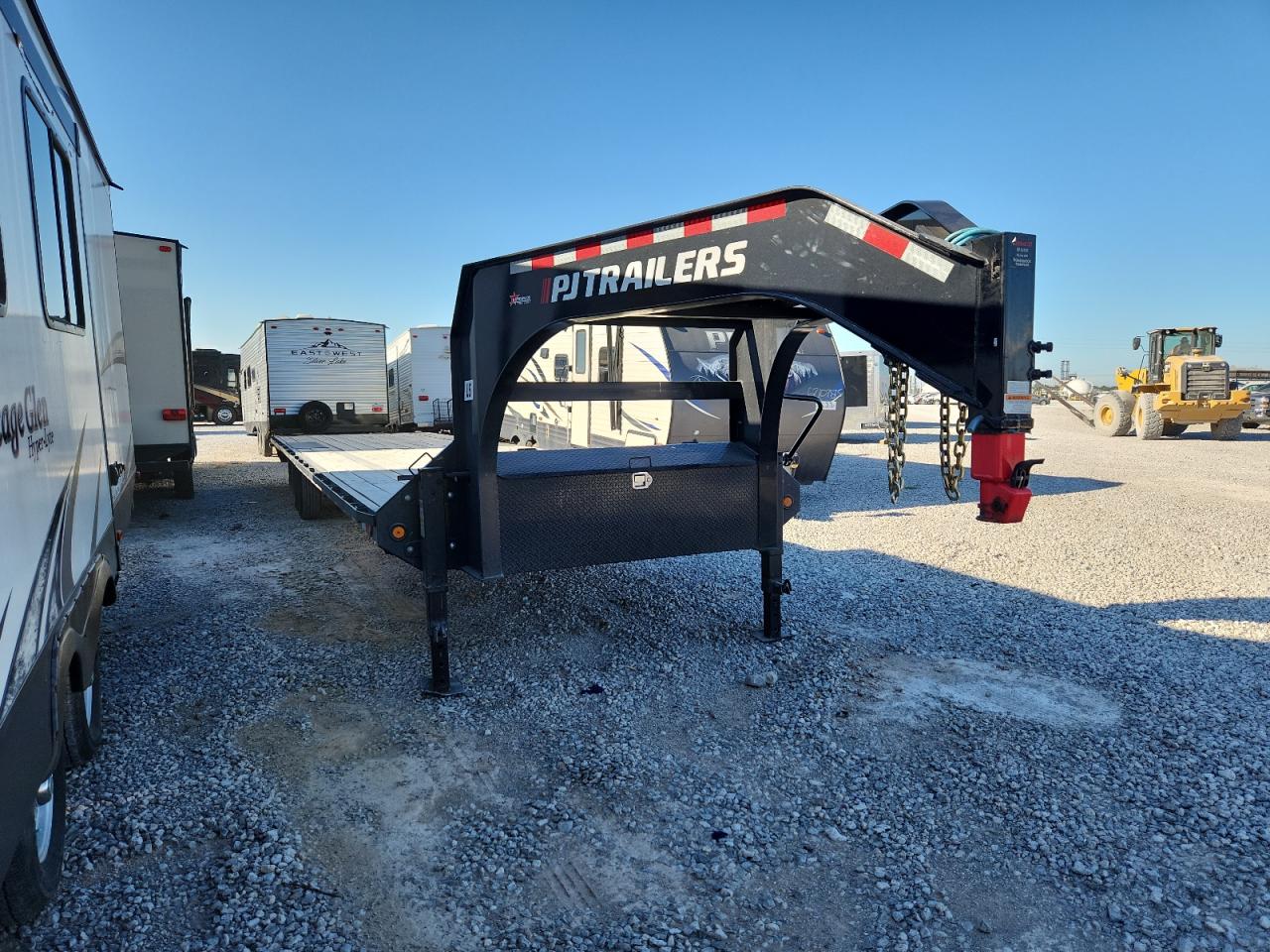 2025 Pj Ls362 Equipment Trailer